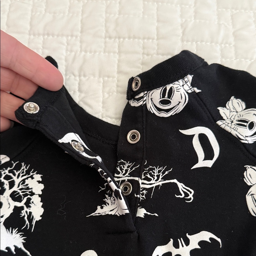 Disney Baby Halloween one piece bodysuit  3-6 months - Picture 4 of 6